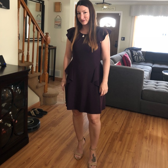 Meet your Posher, Lita - Picture 2 of 4